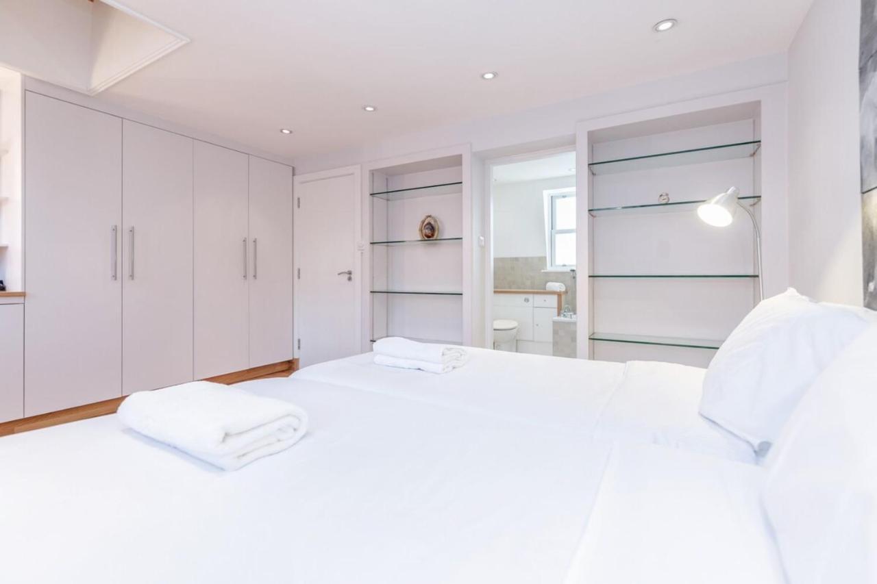 Beautiful 1 Bedroom Apartment In Victoria Λονδίνο Εξωτερικό φωτογραφία