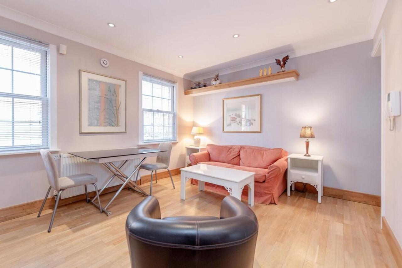Beautiful 1 Bedroom Apartment In Victoria Λονδίνο Εξωτερικό φωτογραφία